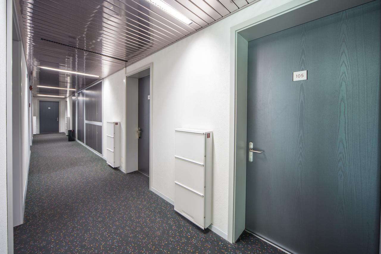 Piazzi House Aparthotel Sondrio Ngoại thất bức ảnh