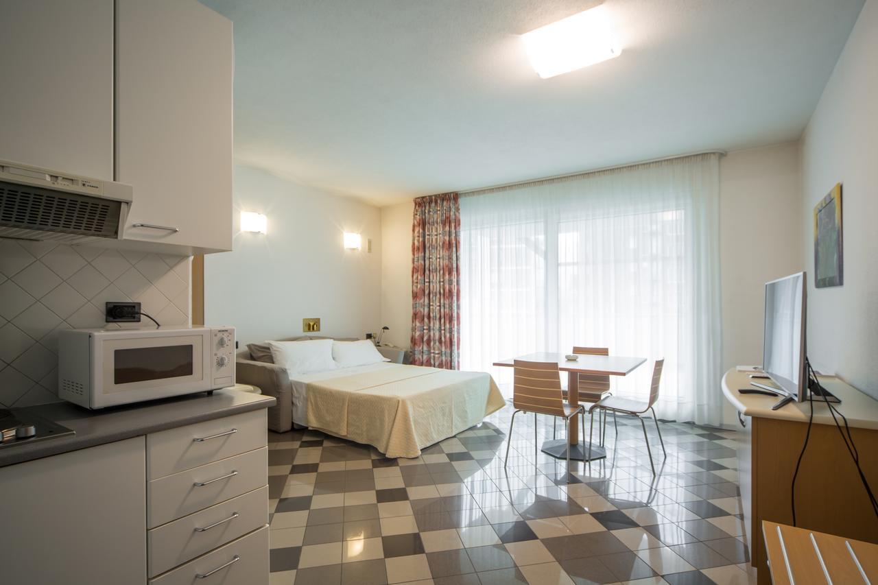 Piazzi House Aparthotel Sondrio Ngoại thất bức ảnh