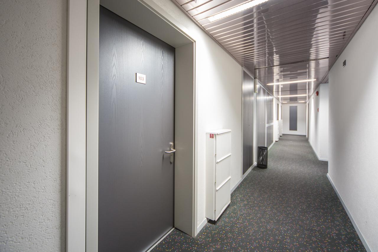 Piazzi House Aparthotel Sondrio Ngoại thất bức ảnh